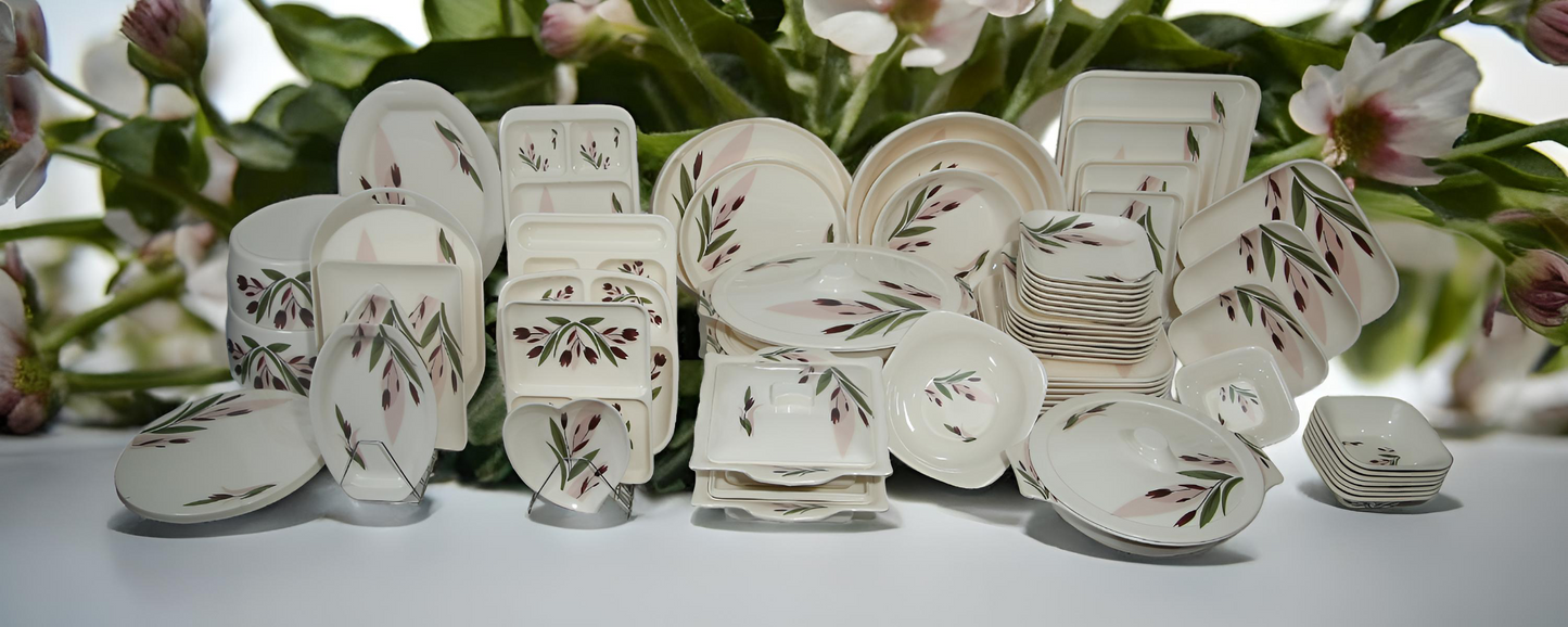 The elegant Petal Dinnerset Loose square shape heavy weight