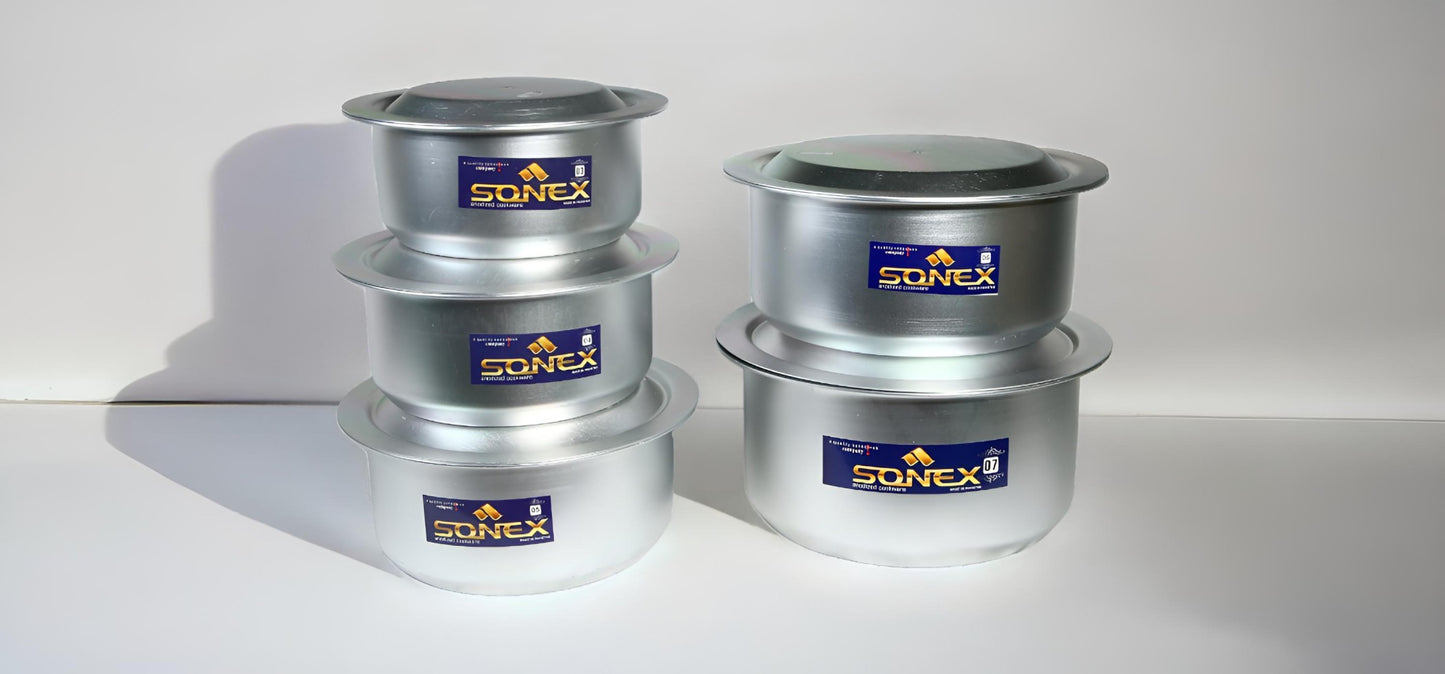 Brand New Daigchee set 1-5