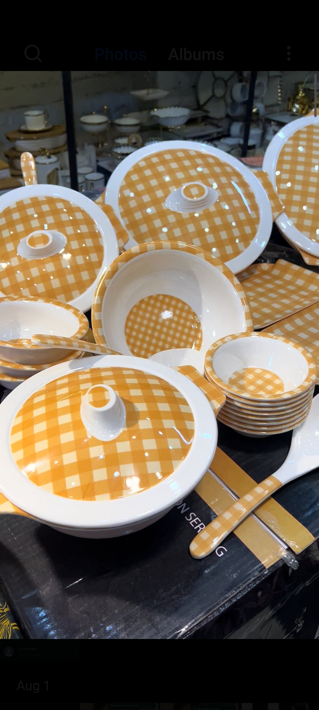Yellow & white Box packed 6 person Melamine dinner set.