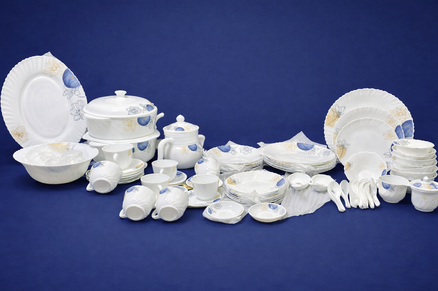 72-piece Elite marble design dinner set